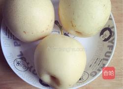 电饭锅版冰糖雪梨的做法图解1