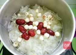 木瓜银耳汤的做法图解4