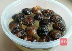 香菇炒肉的做法图解1