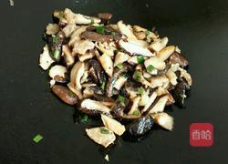 香菇炒肉的做法图解7