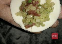 萝卜葱肉家常饺子的做法图解5