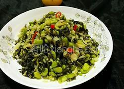 抱腌菜炒毛豆