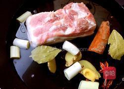 蒜泥白肉卷的做法图解3