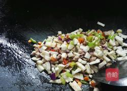 茄子炒饭的做法图解6