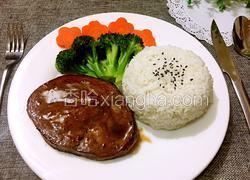 黑胡椒牛排饭