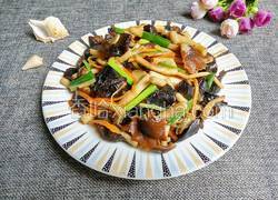 茶树菇烧木耳