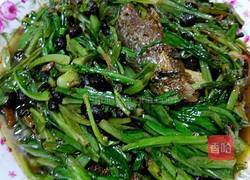 豆豉鲮鱼油麦菜的做法图解7