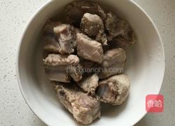砂锅排骨海带汤的做法图解3