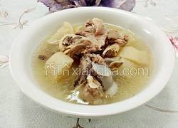 筒子骨萝卜汤