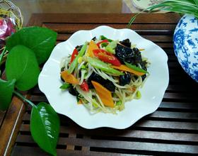 黄豆芽炒木耳[图]