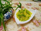 土豆炒芹菜