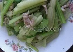 西芹炒肉丝
