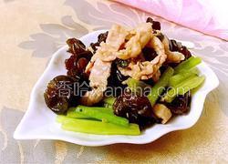 芹菜木耳炒肉