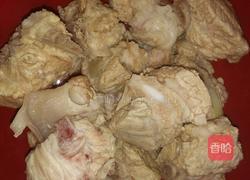 白萝卜排骨汤的做法图解3