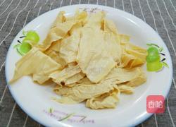 小白菜炒豆筋的做法图解2