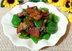 腊肉炒青椒