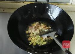 白菜猪肉炖粉条的做法图解3