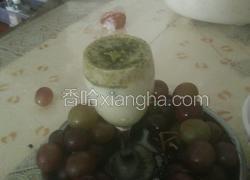 自制核桃葡萄酸乳特别奶昔