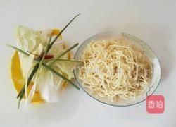 炒油面的做法图解1