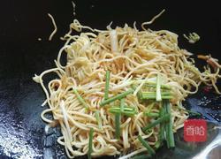 炒油面的做法图解7