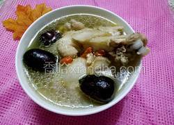 药膳鸡汤