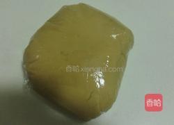莲蓉蛋黄月饼的做法图解6