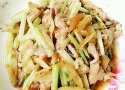 泡椒炒肉肉