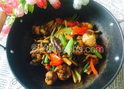 茶树菇干锅鸡
