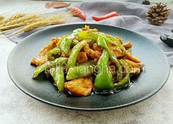 瘦肉炒青椒