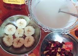 红枣葡萄香蕉蜂蜜糯米糕的做法图解3