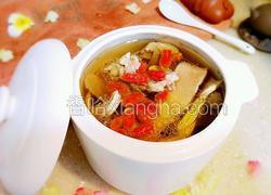松茸煲鸡汤