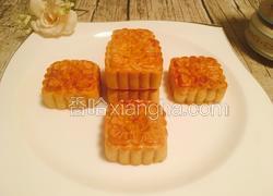 广式蛋黄月饼