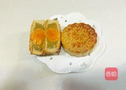 广式蛋黄月饼的做法图解3