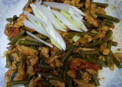 酸豆角炒鸡丝