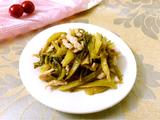 酸菜炒肉片