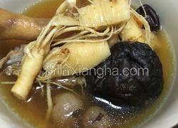 东北人参炖鸡汤