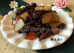 红蘑炒土豆片