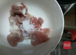 莲白盐煎肉的做法图解2