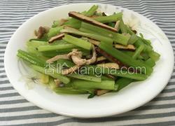 芹菜香干炒肉丝