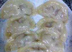 韭菜木耳馅饺子