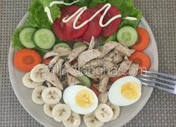 鸡肉蔬果沙拉