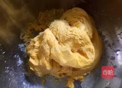 木耳香菇胡萝卜包的做法图解1