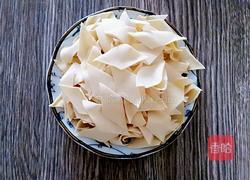 干豆腐炒尖椒的做法图解1