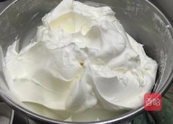 酸奶树莓慕斯蛋糕的做法图解6