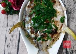 蒜蓉豆豉蒸黃臘鯧的做法图解5