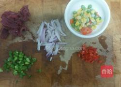 黑椒牛柳焗饭的做法图解2