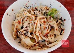油泼黑芝麻核桃面的做法图解12