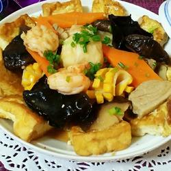 八珍豆腐煲