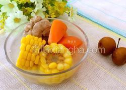 玉米红萝卜猪骨汤