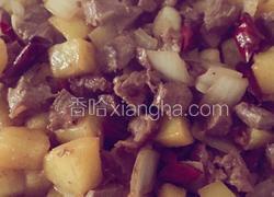 黑椒牛肉粒